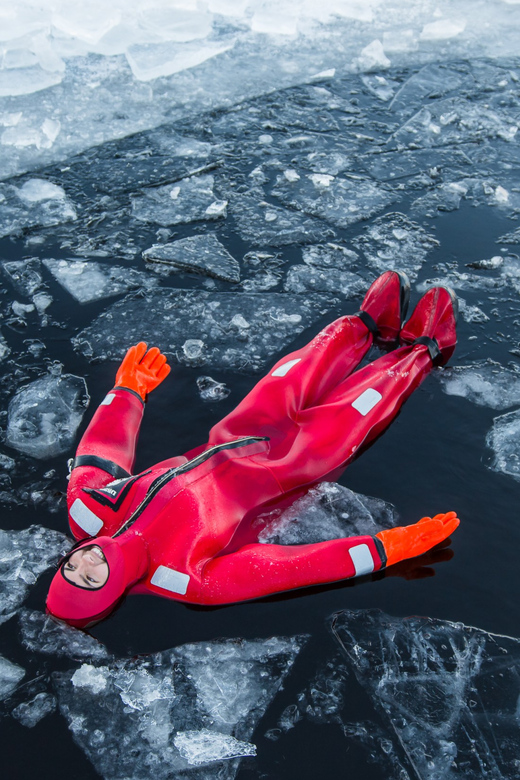 Levi: Arctic Ice Floating Adventure - Getting into the dry suit without the fuss