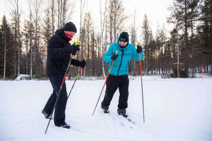 Levi: Cross-Country Skiing Experience - Learning the basics before leaving town