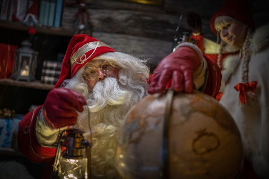 Levi: Day Trip to Santa Claus Village with Lunch - Who will enjoy this day most?