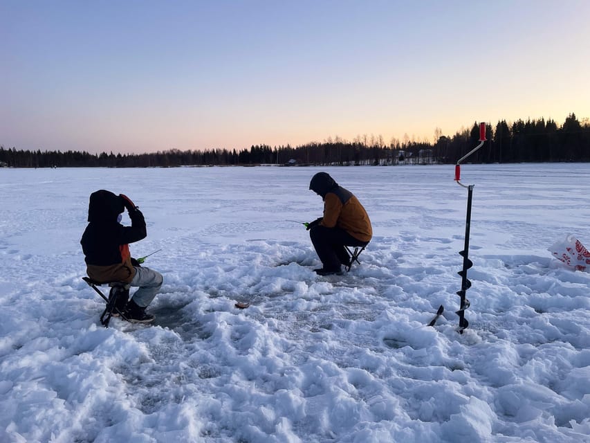 Levi: Ice Fishing Trip in a small group - Warm drinks, snacks, and the cold-weather question