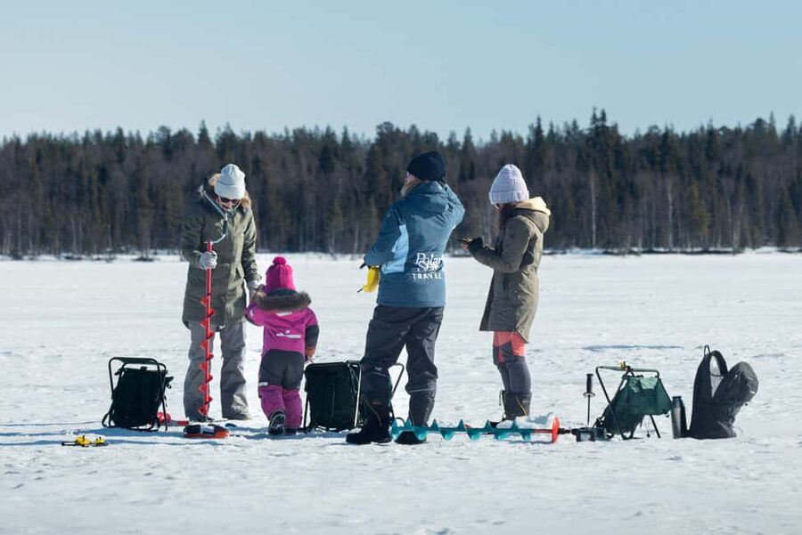 Levi Lapland: Arctic Ice-Fishing - What the fishing is really like