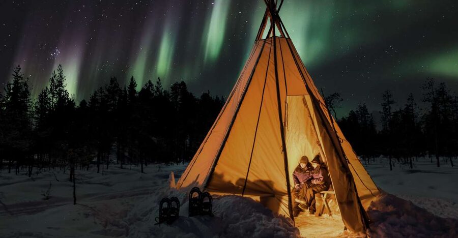 Levi: Northern Lights Campfire - Two hours beside a Finnish campfire