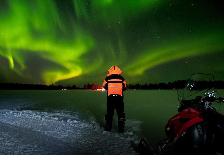 Levi: Northern Lights Snowmobile Tour with Snacks and Drinks - Meeting at Myllyjoentie 2 in Levi