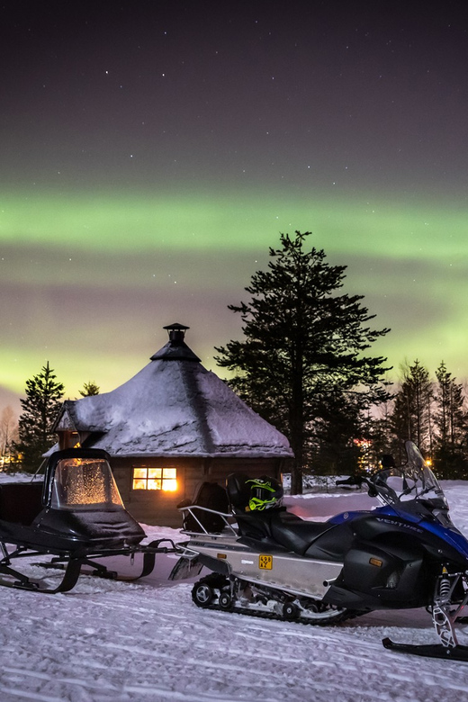 Levi: Snowmobile Northern Lights Hunting Trip - Starting from Levi after dark