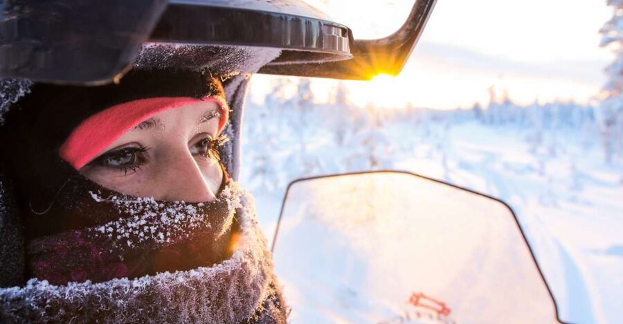 Levi: Snowmobile Safari for Adults - Learning the snowmobile before the ride