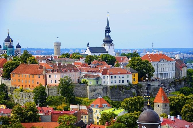 Luxury Day Trip to Tallinn with superior cabin VIP guide and lavish buffet - Six details worth knowing before you book