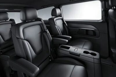 Minivan Departure Transfer Helsinki City to Helsinki Airport HEL