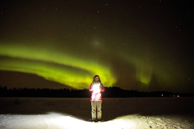 Northern lights hunting photo tour with bbq; small groups - The final call: book it for the whole evening, not just the lights