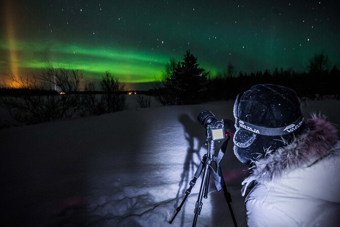 Northern Lights Hunting Photography Tour in Levi - Warmth, waiting, and the real Arctic conditions