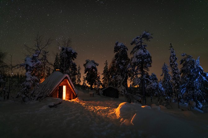 Northern Lights Photography Tour from Rovaniemi - Warm gear, fire, food, and the waiting game
