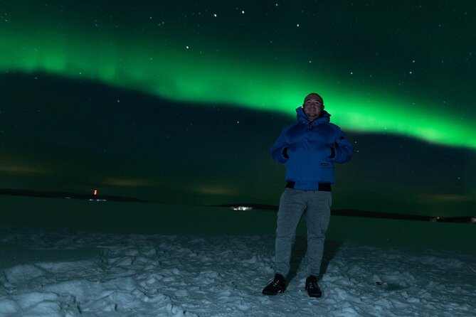Northern Lights Rovaniemi: Guaranteed Tour with Local Guide - The included photography service