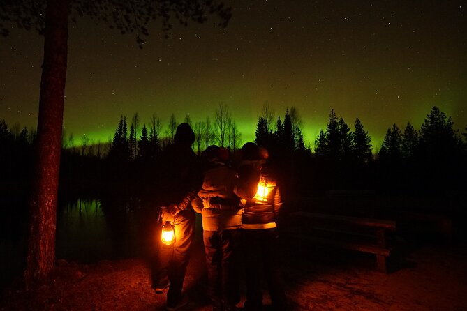 Northern Lights Trip to a Magical Place in Lapland - The cabin, kota, drinks, and snacks