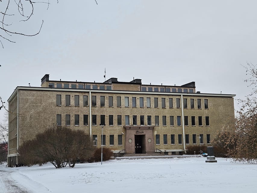 Oulu: City Tour - Churches, local stories, and the guide’s role