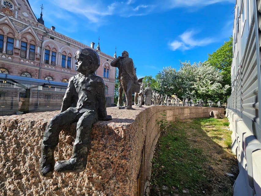 Oulu: City Tour - Oulu’s old market district and the Market Hall
