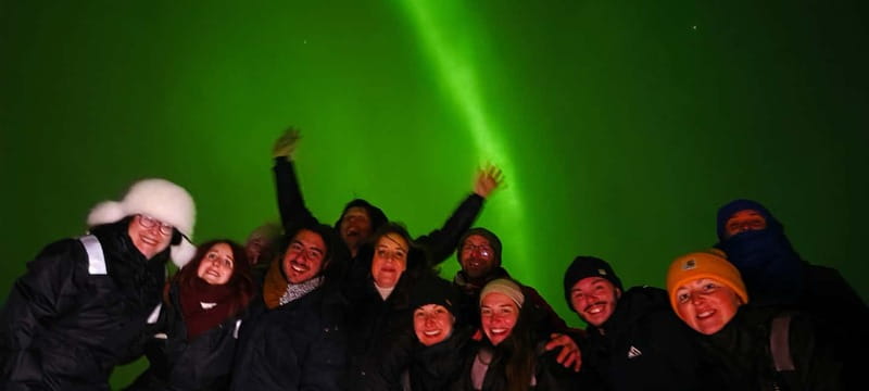 Oulu: Starguaranteed Northern Lights Mobile Chase - Pickup in Oulu keeps the evening simple