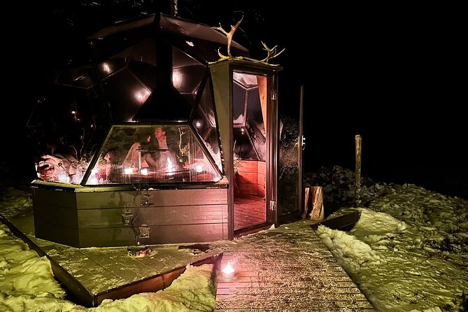 PRIVATE Glass Igloo Dinner Under Northern Lights - The Northern Lights are the bonus, not the guarantee