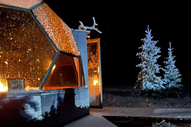 PRIVATE Glass Igloo Dinner Under Northern Lights - Entering the glass igloo for dinner