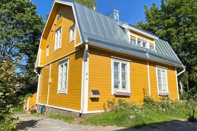 Private Helsinki Tour Highlights & Visit Porvoo City 1346 - Oodi Library and Finland’s Modern Design