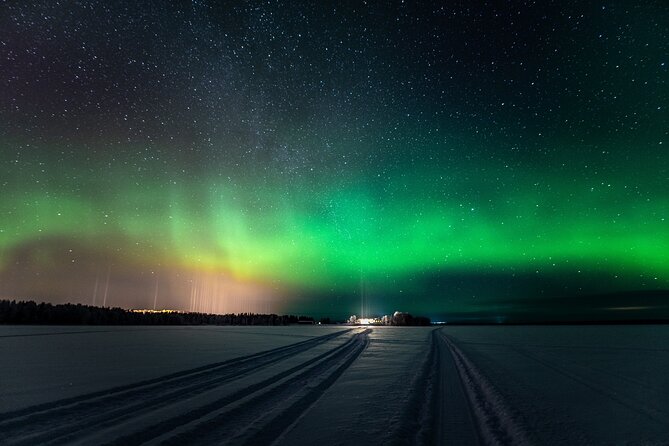 Private Northern Lights Photography Hunting - The guides make or break the experience