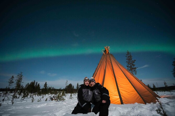 Private Northern Lights photography tour in Rovaniemi - Pickup in Rovaniemi, then out into the dark