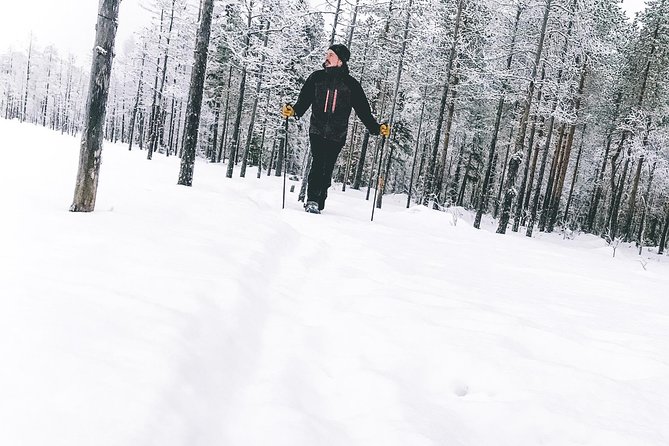 Private Snowshoeing Tour In Pyhätunturi With A Local Guide - What the $126.98 price includes in practical terms