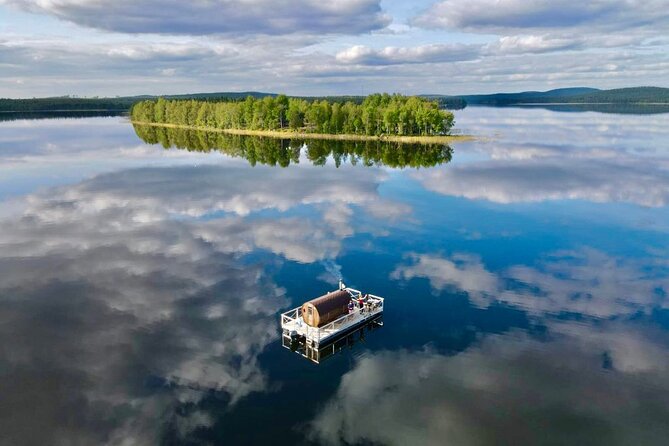 Private Traditional Finnish Sauna Boat Scenic River Cruise - Cruising through Arctic scenery