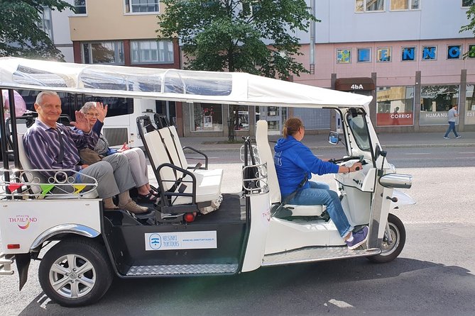 Private TukTuk guided Tour in Helsinki 2,5 hrs - Uspenski Cathedral and the streets of Katajanokka