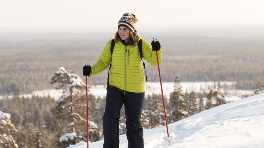 Pyhätunturi: Scenic Snowshoeing Tour in Finnish Lapland - Riding PyhäExpress toward the fell