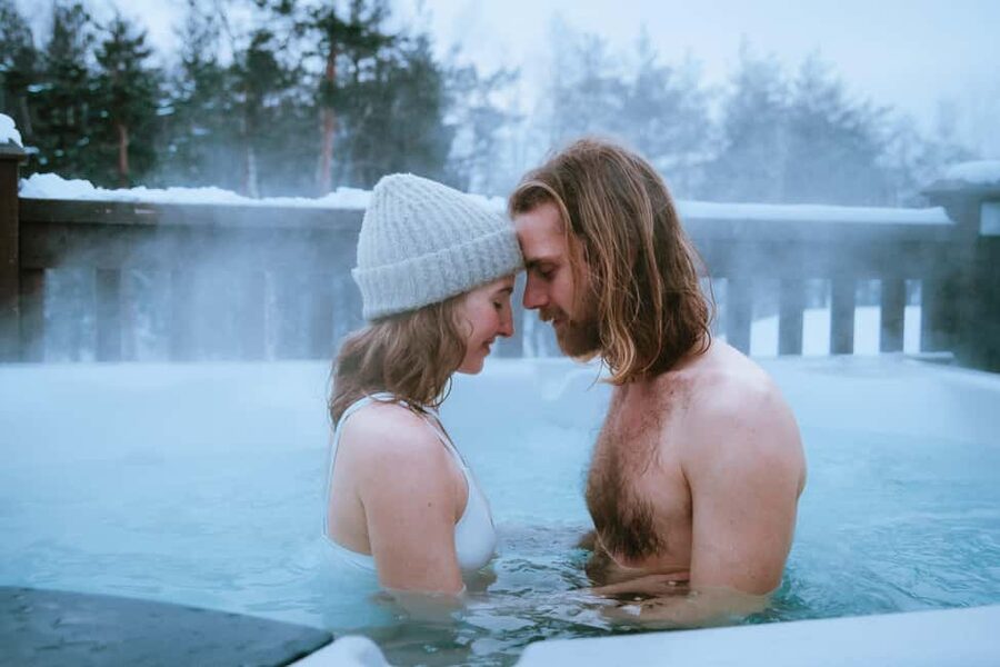 Rovaniemi: Arctic Snow Hotel Tour and Snow Sauna Experience - Why the Arctic SnowHotel feels different
