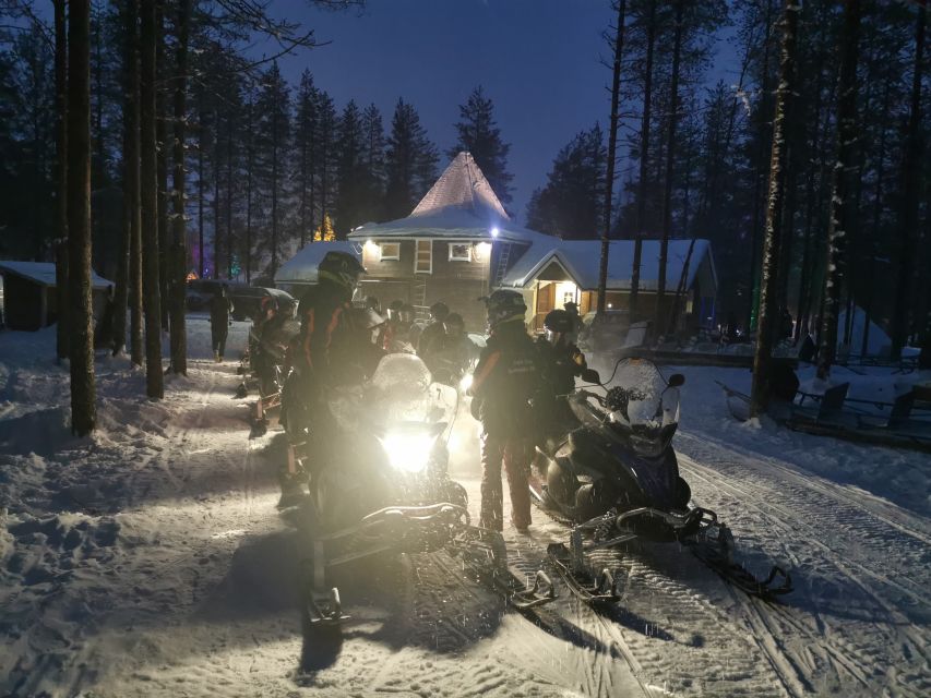 Rovaniemi: Aurora Borealis Snowmobile Safari with Campfire - Pausing Beside a Frozen Lake for the Aurora