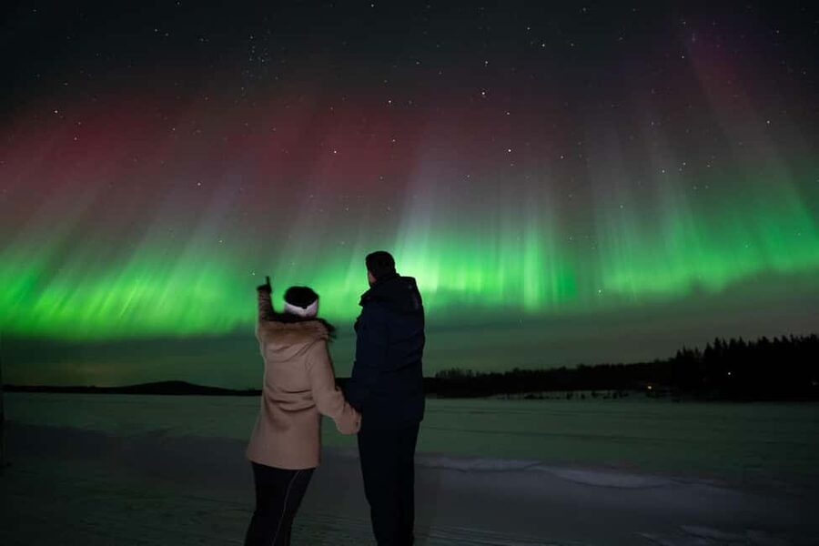 Rovaniemi: Aurora Hunt - Free Photos, 100% Guaranteed Refund - The drive is part of the strategy