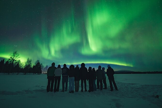 Rovaniemi: Aurora Hunt with Photograph & money back guarantee - Why this Rovaniemi aurora hunt works differently