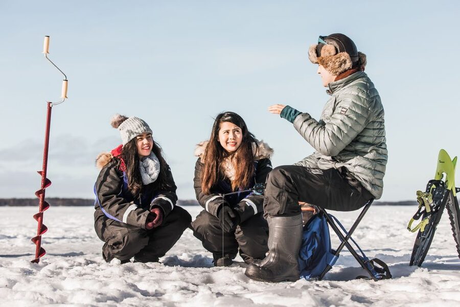 Rovaniemi: Ice Fishing Experience - From Rovakatu to the frozen lake