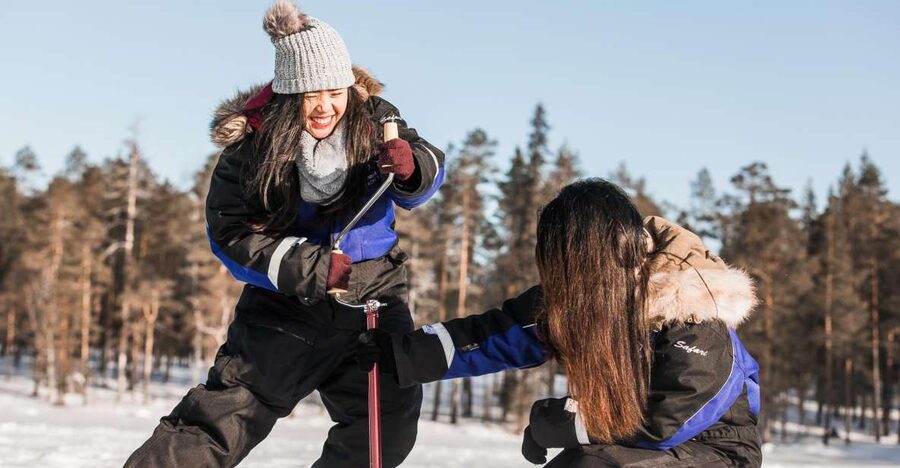 Rovaniemi: Ice Fishing Experience - A short walk through old forest