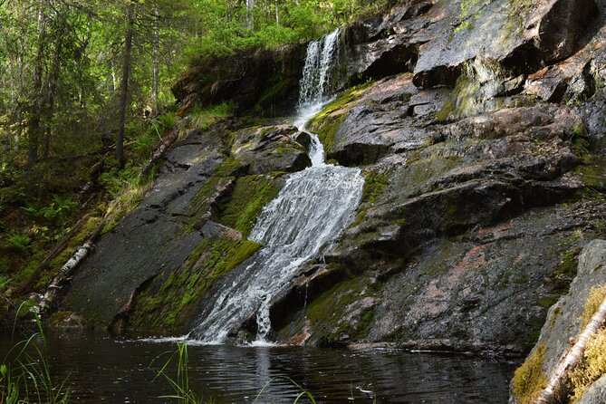 Rovaniemi Korouoma Canyon Hike and Barbecue Experience - The barbecue adds a welcome pause