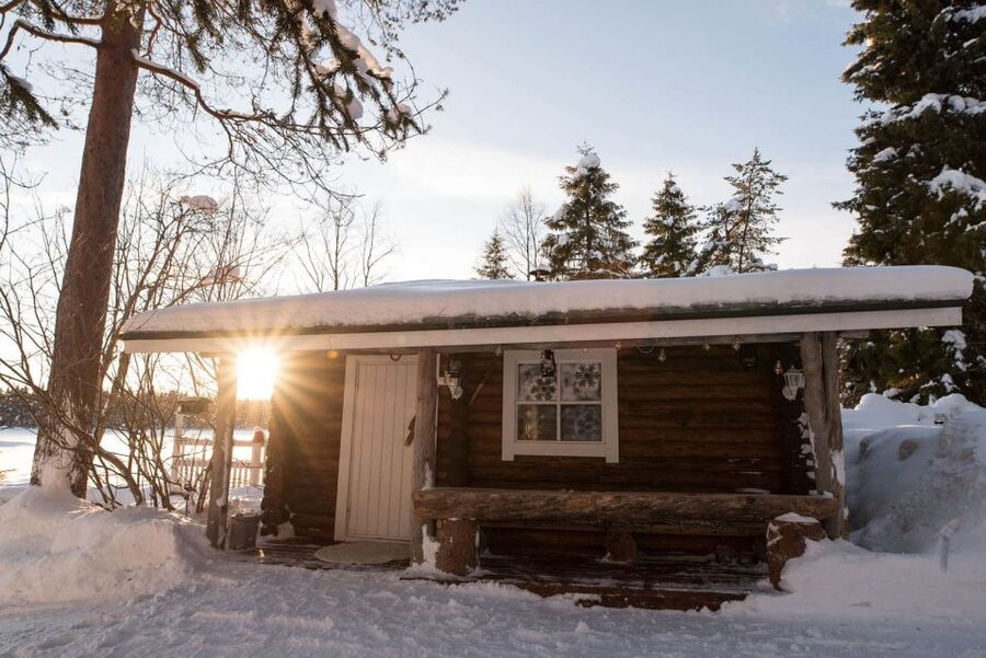Rovaniemi: Lappish Evening Experience with Dinner - What the four-hour evening includes
