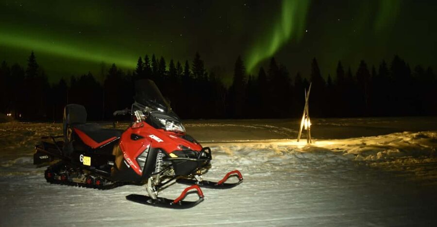 Rovaniemi: Night Snowmobile Tour - Leaving Rovaniemi for the Dark Forest