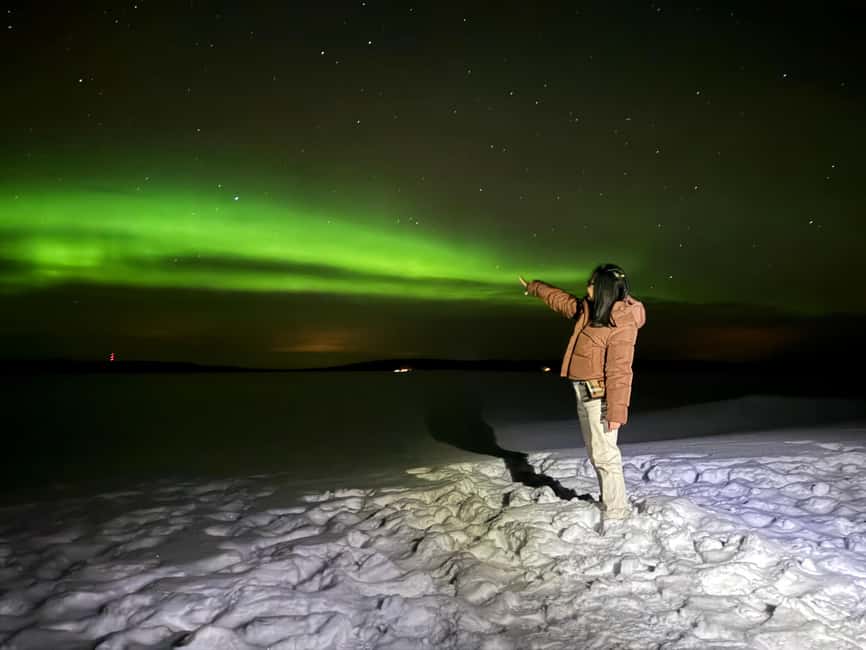 Rovaniemi:Northern Lights Hunt in Lapland Wilderness - Using a camera or smartphone in the dark
