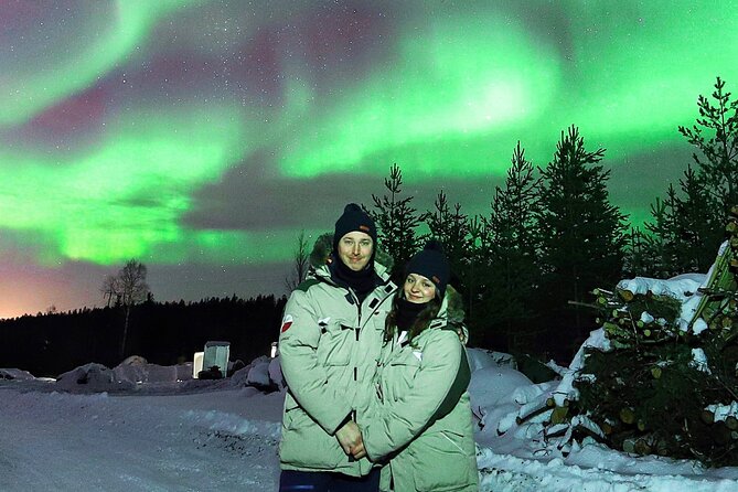 Rovaniemi: Northern Lights Pro Guaranteed - Unlimited Distance - Warm drinks help, but this is not a dinner tour