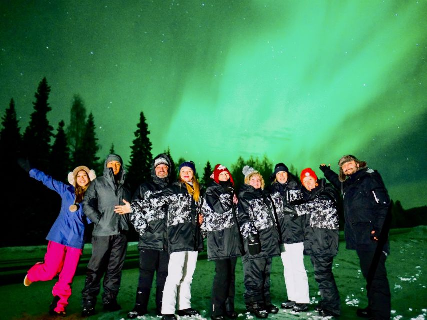Rovaniemi: Northern Lights Tour with Guaranteed Sightings - What happens when the sky finally opens