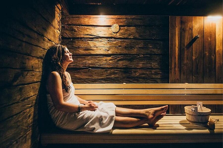 Rovaniemi: Northern Lights Trip with Arctic Sauna & Jacuzzi - Is $101 good value for three hours?