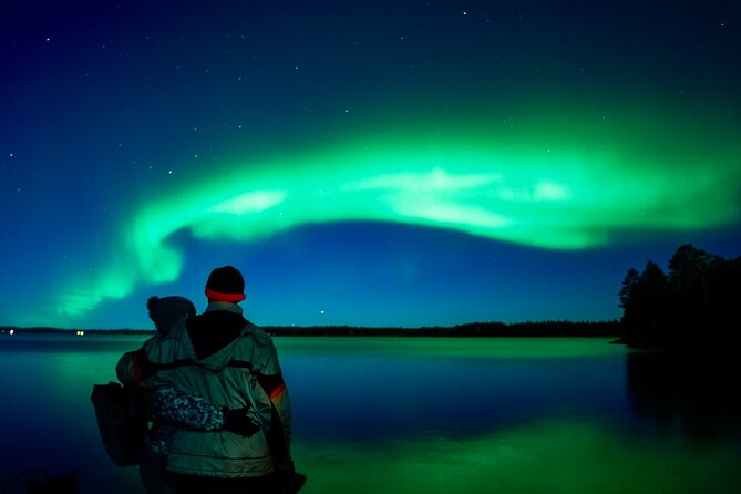 Rovaniemi: Private Aurora Tour with Guaranteed Sightings - From Rovaniemi pickup to the first road stop