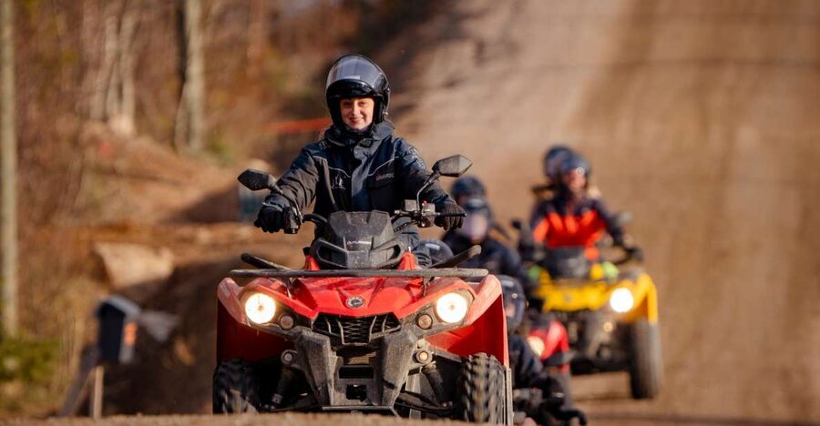 Rovaniemi: Quad Bike Safari, Reindeer & Husky Farm Visit - Meeting reindeer before meeting the machines