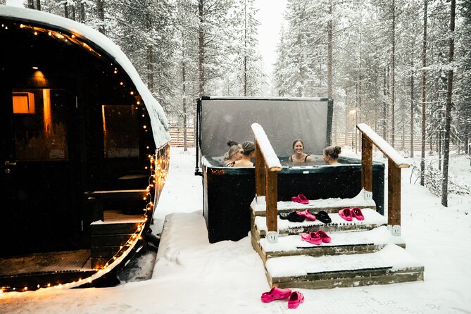 Rovaniemi Sauna World with a Hot Tub, Jacuzzi and Cold Pool - Crowds, comfort, and the best time to visit