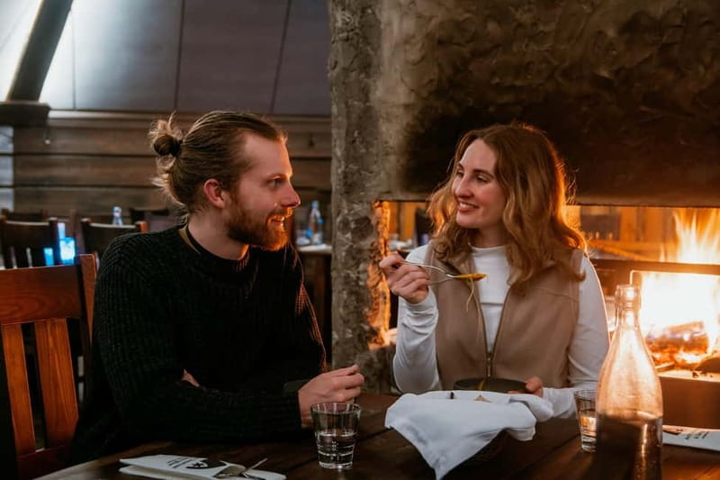 Rovaniemi: Snow Sauna Experience, Jacuzzi and Dinner in Kota - Why this Rovaniemi evening is unusual