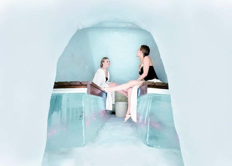 Rovaniemi: Snow Sauna Experience, Jacuzzi and Dinner in Kota - Free time, Sky Bar, and the evening’s rhythm
