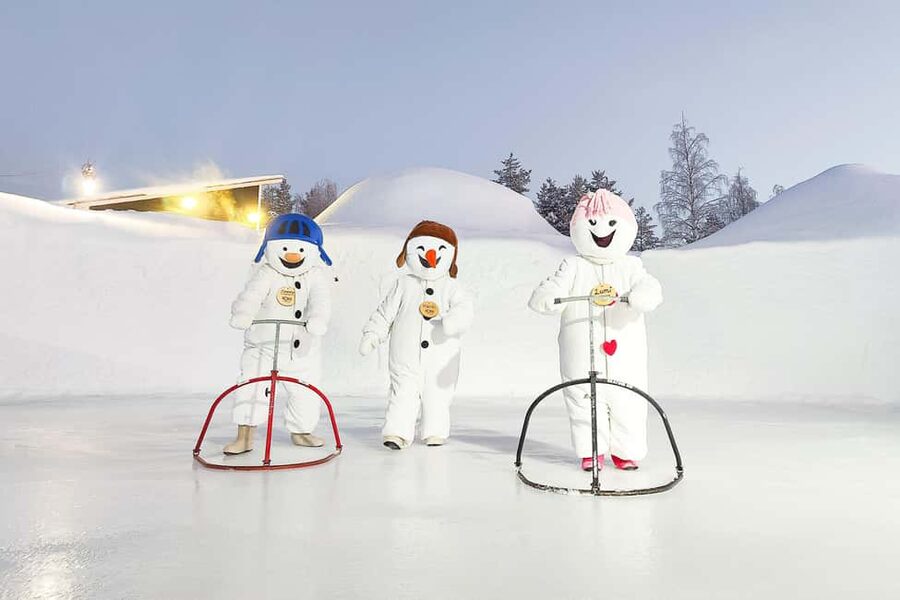 Rovaniemi: Snowman World Entrance Ticket - The Ice Bar and Snow Restaurant