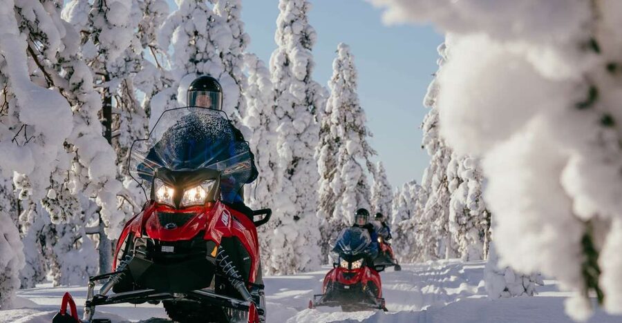 Rovaniemi: Snowmobile Adventure Tour for Adults Only - Why this Rovaniemi snowmobile tour feels different