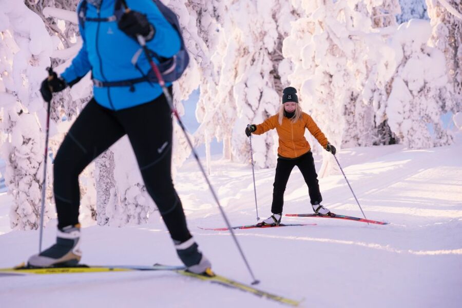 Ruka: Cross-country skiing - Getting started at the Safarihouse