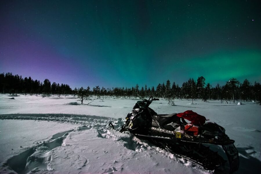 Saariselkä: Evening Snowmobile Tour with Fire & picnic - Key points to know before booking